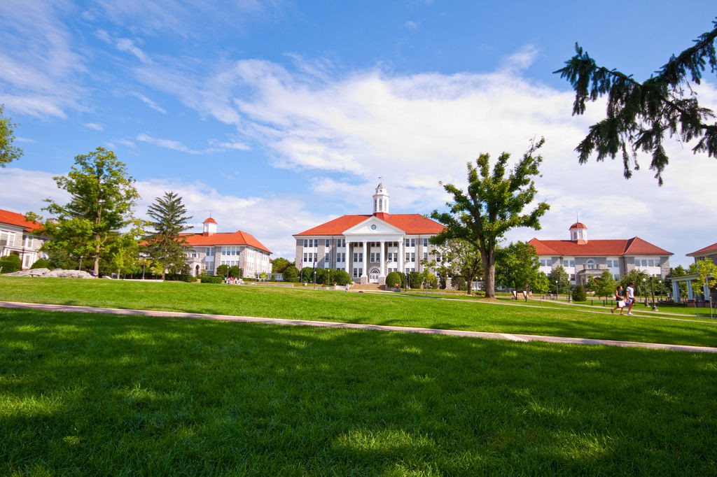 詹姆斯麦迪逊大学 